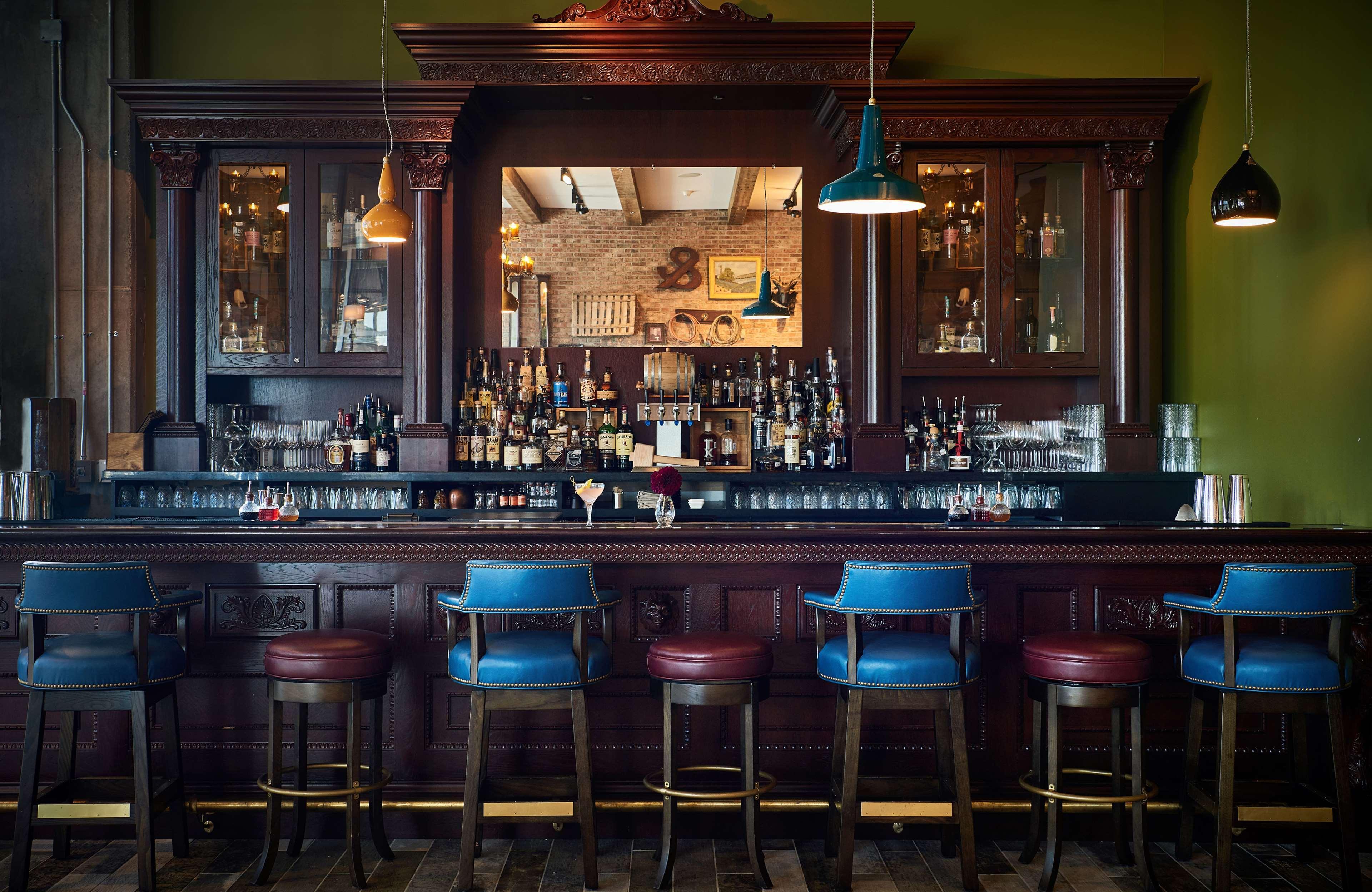 The Stella Hotel, Autograph Collection Bryan Luaran gambar