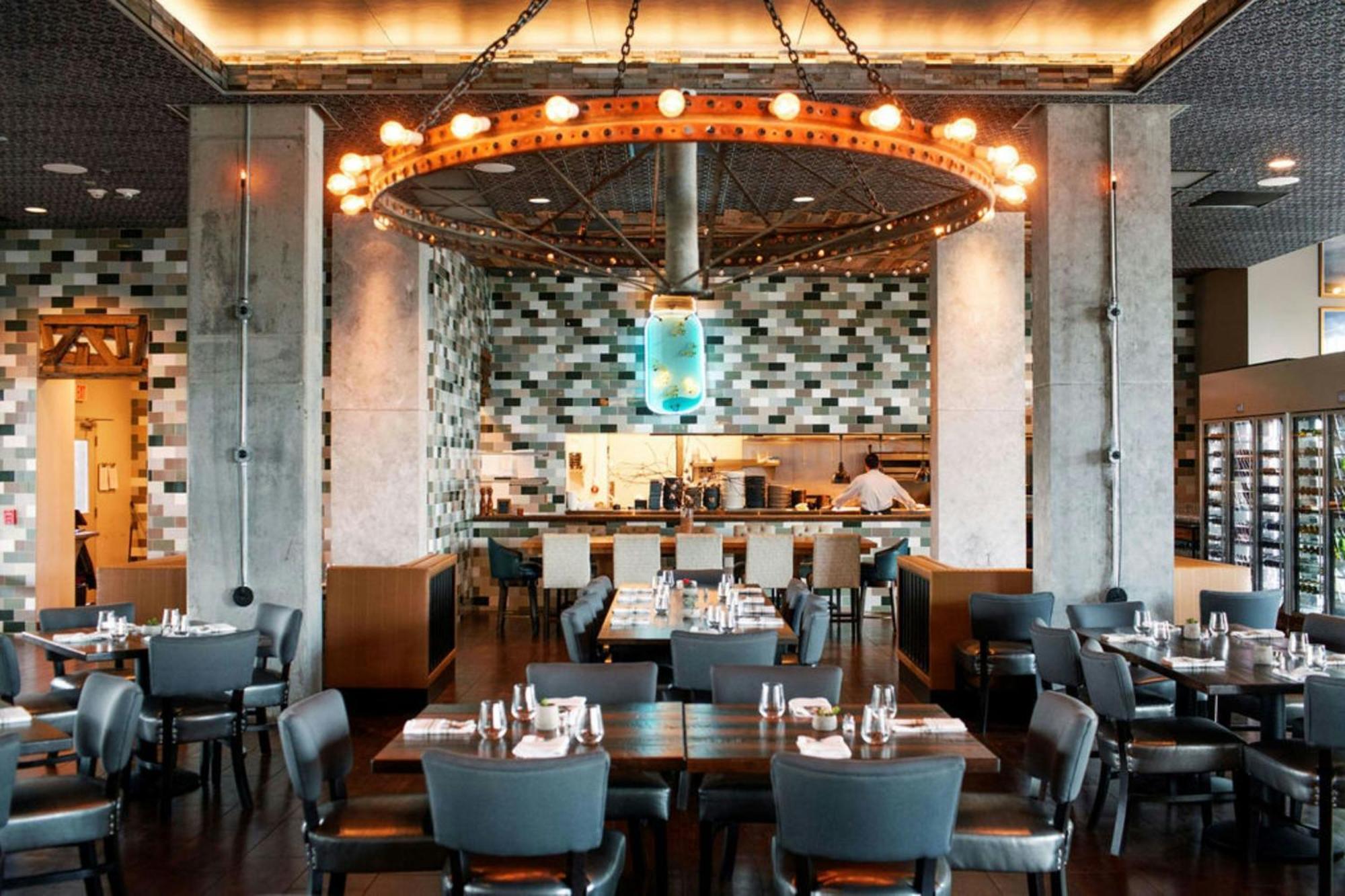 The Stella Hotel, Autograph Collection Bryan Luaran gambar
